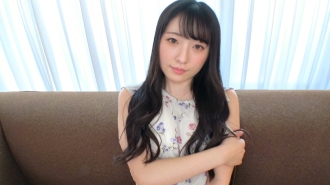 SIRO-5017 【清楚系?】憧憬AV女优而决定出演AV的荞麦面店店员姐姐。光滑干净、看起来不谙世事的清纯系小穴被毫不留情地插入超粗肉棒…… 网络应征AV→AV体验拍摄 1952